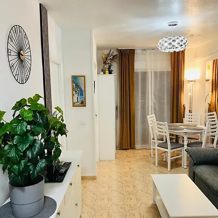 Calle De Palangre 17 דירה *